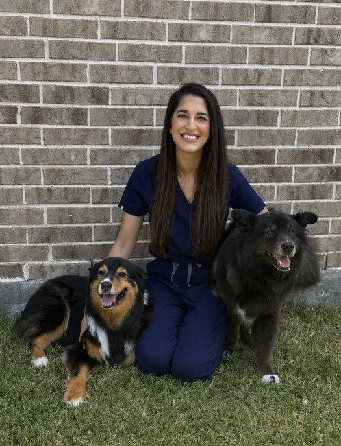 Dr. Tamar Mauller, DVM